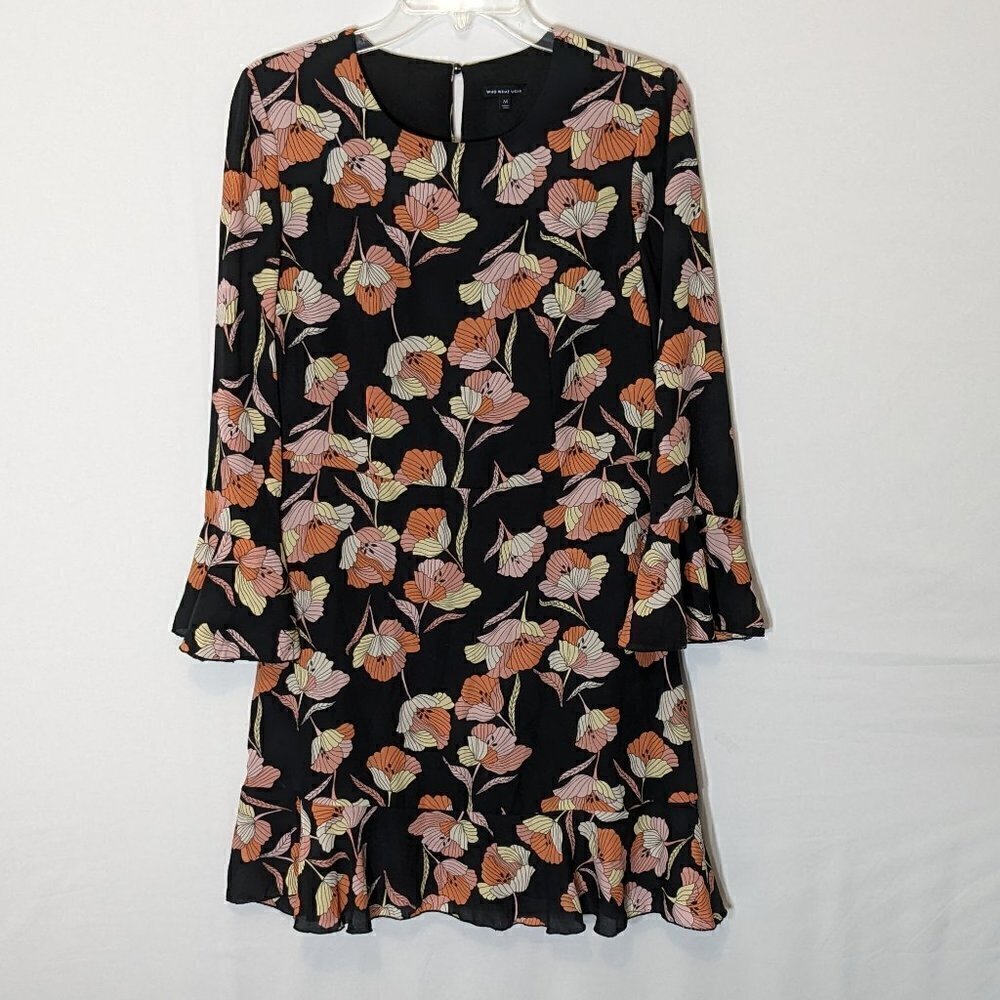 Women's WHO WHAT WEAR Black/Pink Floral Chiffon Short Ruffle Dress; Size M